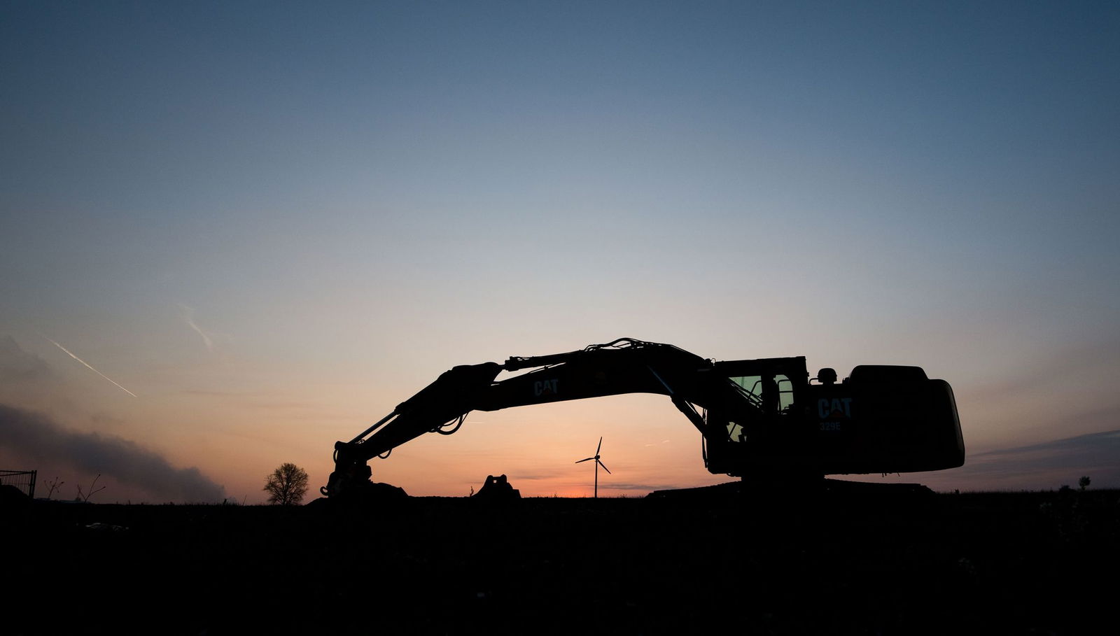 Unbekannte haben einen ganzen Greifarm eines Baggers von einer Baustelle bei Freiburg gestohlen. (Symbolbild)