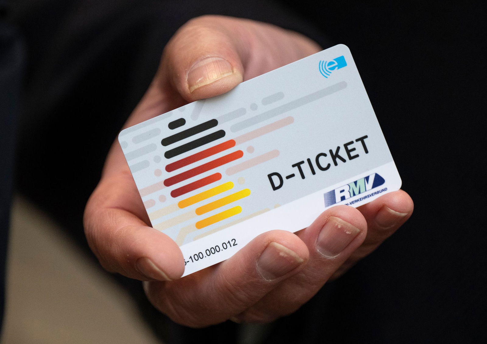 Das Deutschlandticket wird in Rheinland-Pfalz immer mehr genutzt. (Archivbild)