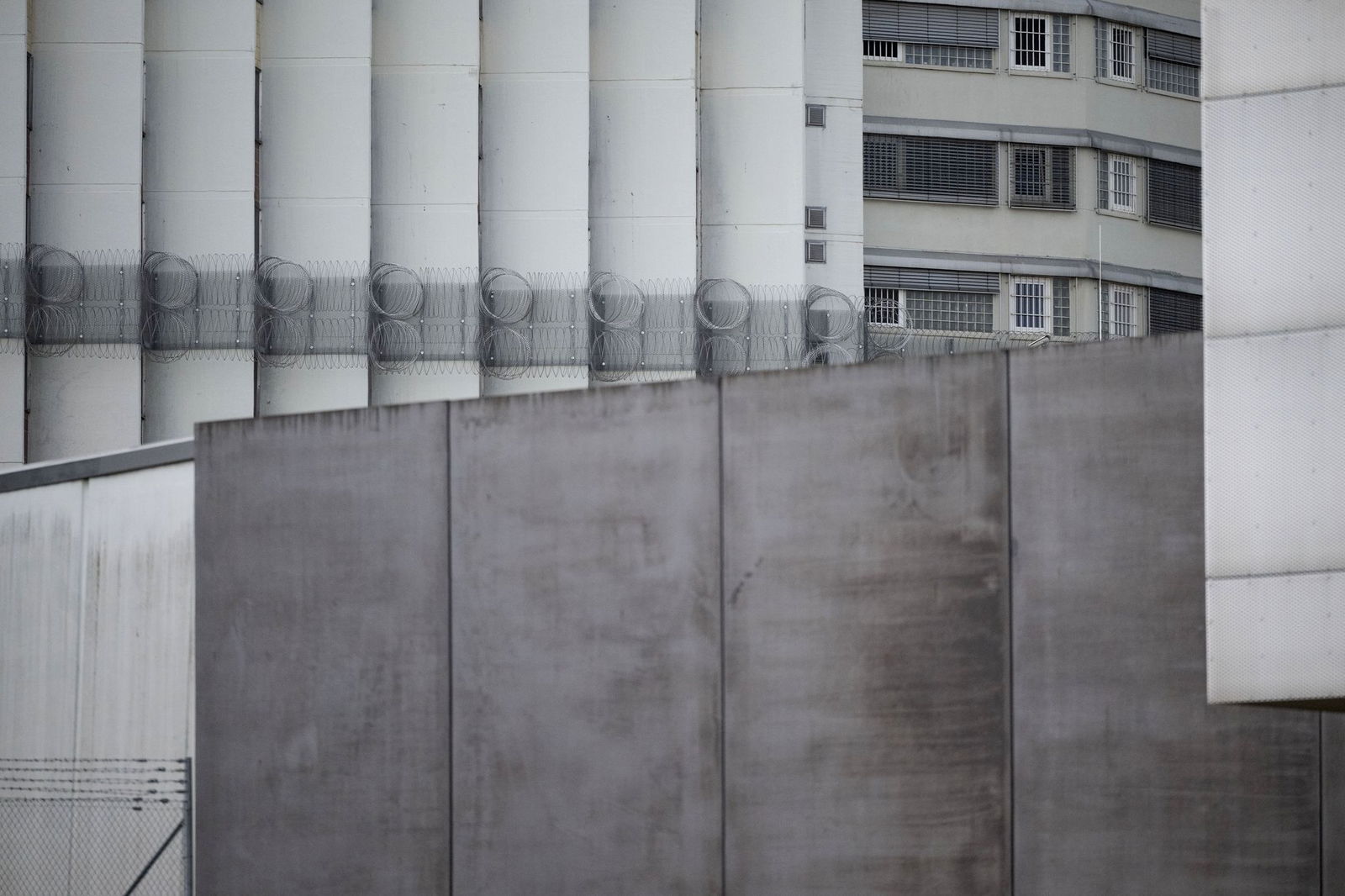 Einsatz hinter Gittern: Die Feuerwehr musste in die JVA Stammheim ausrücken. (Archivbild)