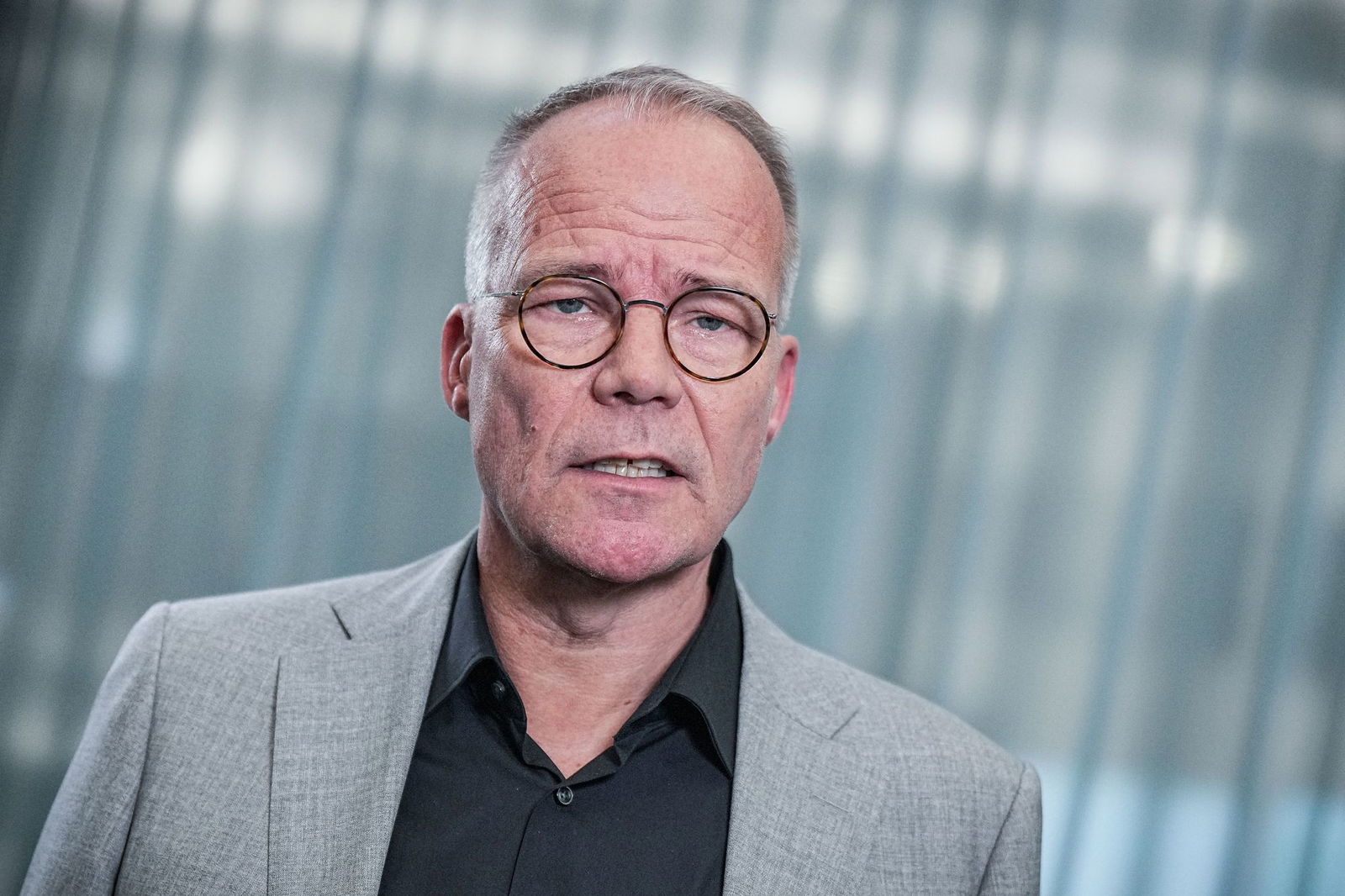 SPD-Generalsekretär Miersch führt den Streit mit der Union über die Auslegung des Koalitionsvertrags in puncto Mindestlohn weiter. 