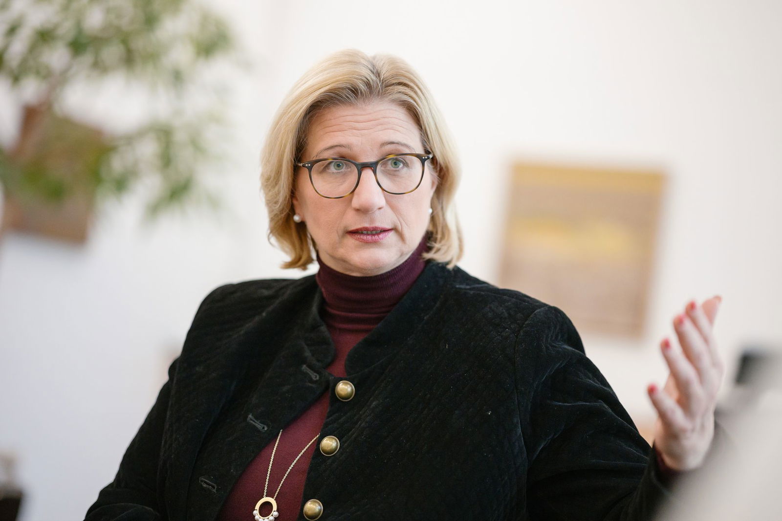 Saar-Ministerpräsidentin Rehlinger ist für eine intensive Prüfung des Gutachtens zur AfD. (Archivbild)