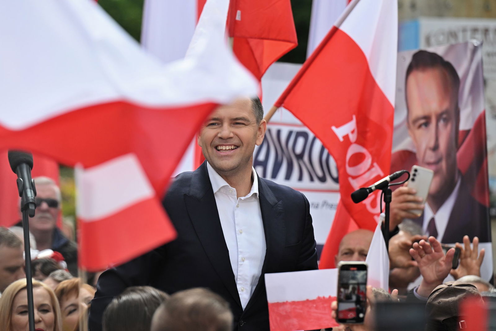 Der parteilose Historiker Karol Nawrocki wird von der nationalkonservativen PiS unterstützt. (Archivbild)