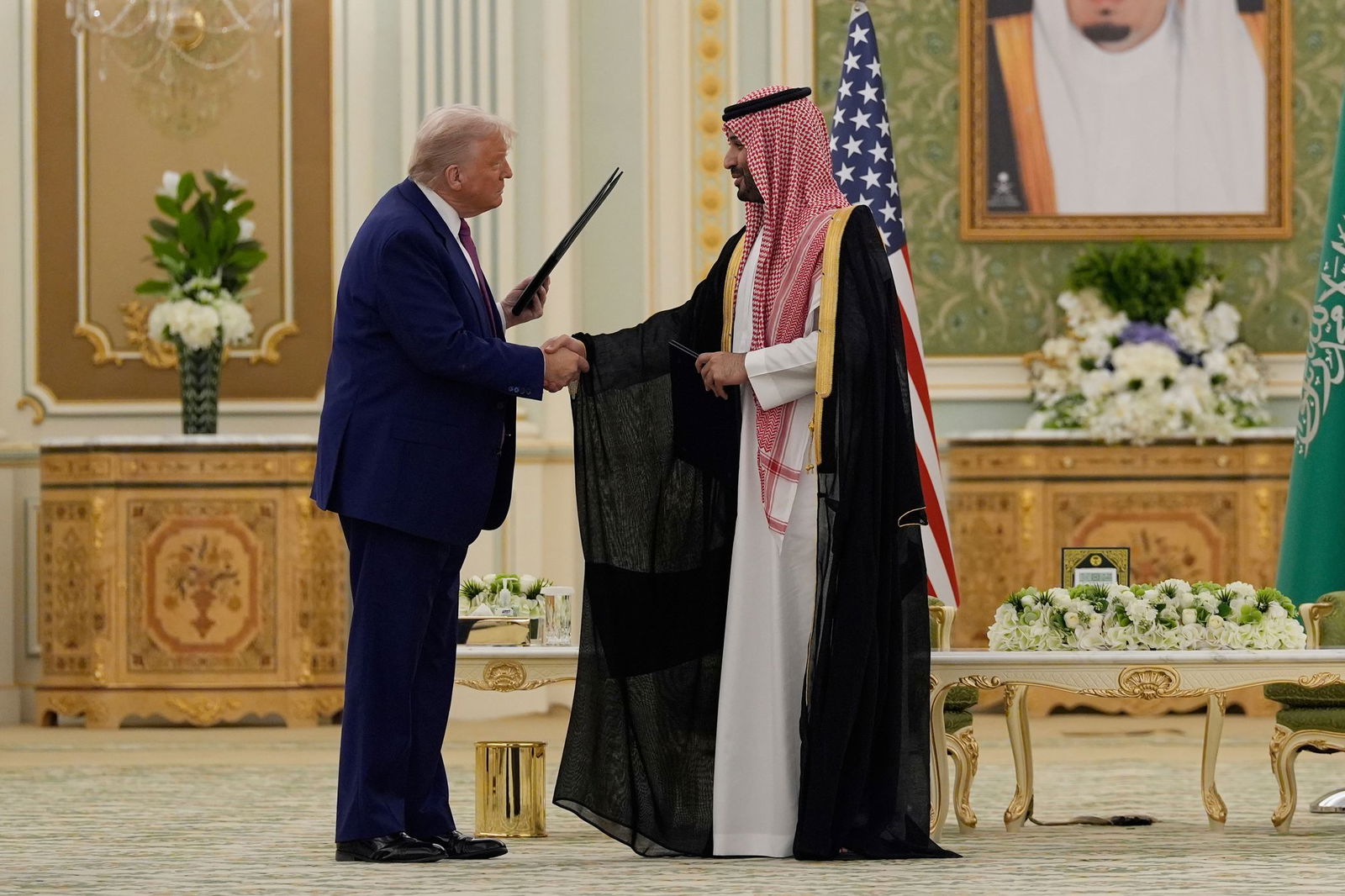 Beim Besuch von US-Präsident Trump in Saudi-Arabien geht es wie 2017 erneut um große Rüstungsgeschäfte. 