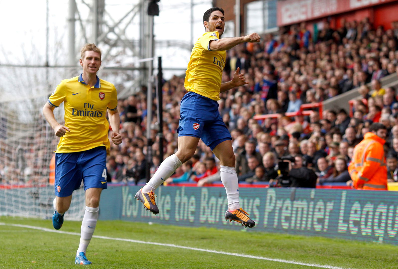 Früher schon Teamkollegen beim FC Arsenal: Per Mertesacker und Mikel Arteta (r).