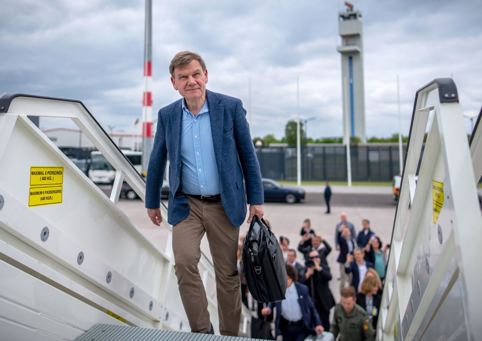 Für den neuen Außenminister Wadephul ist die Antrittsreise nach Israel eine erste diplomatische Bewährungsprobe. Wie deutlich wird er sich zur Lage in Gaza äußern?