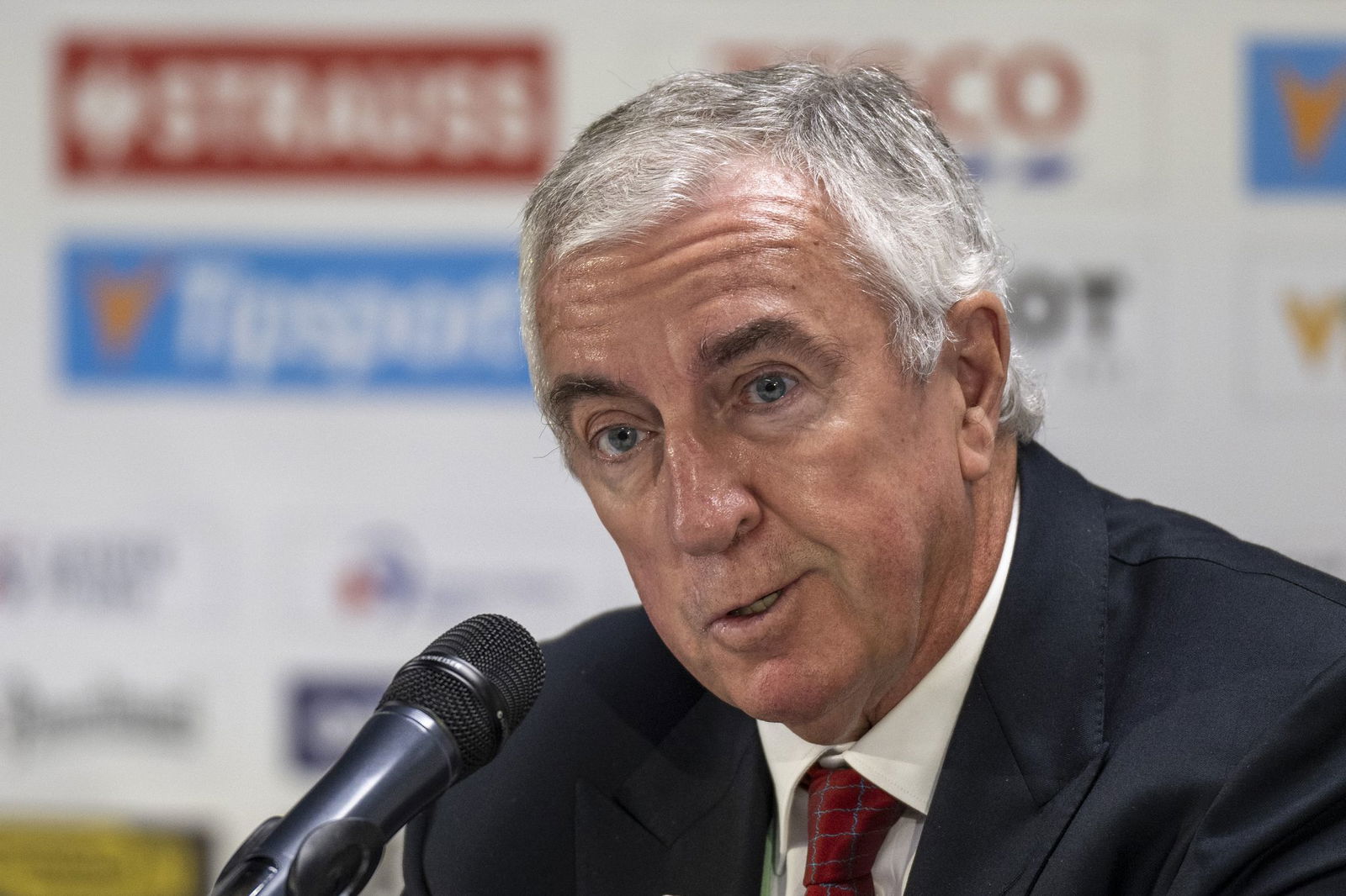 IIHF-Präsident Luc Tardif bestätigt: Olympia 2026 findet ohne Russland statt.