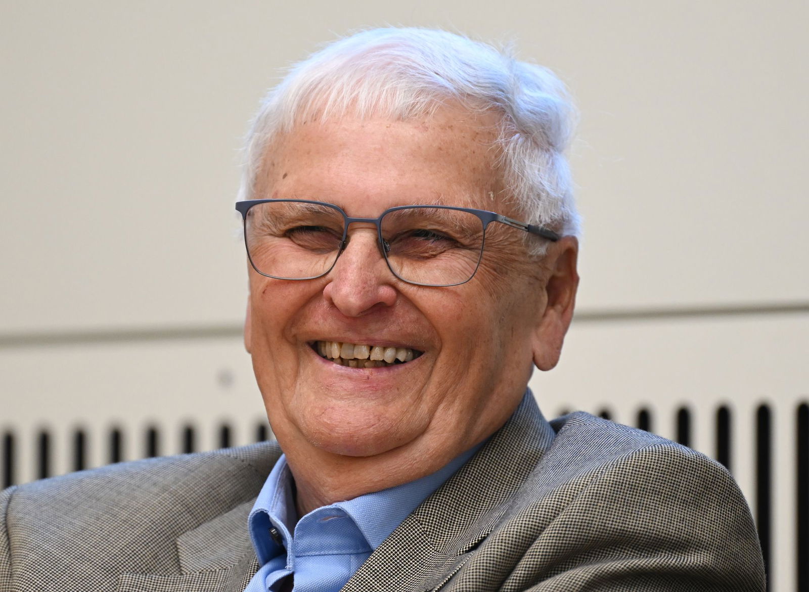 Gut gelaunt vor Gericht: Theo Zwanziger