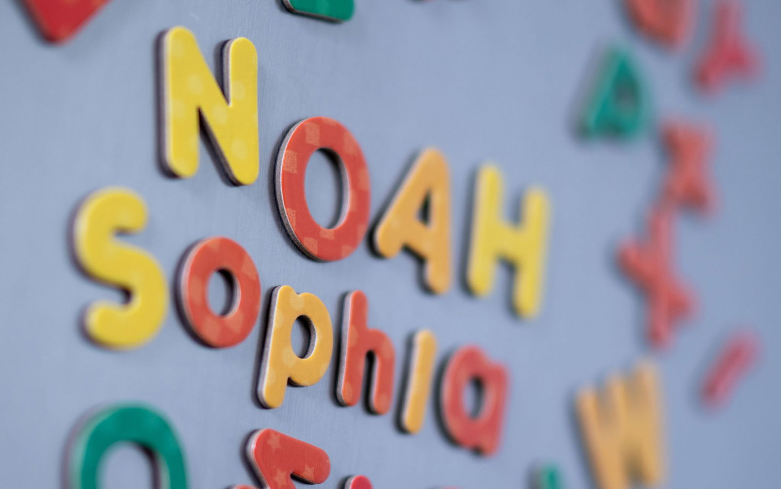 Die GfdS veröffentlicht seit 1977 eine jährliche Liste über die in Deutschland am häufigsten vergebenen Vornamen. (Symbolbild)