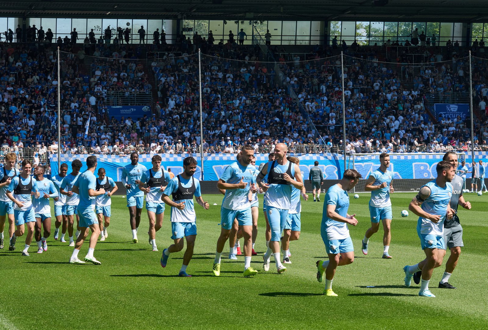 Rund 3000 Fans kamen zum Abschlusstraining in Bochum.