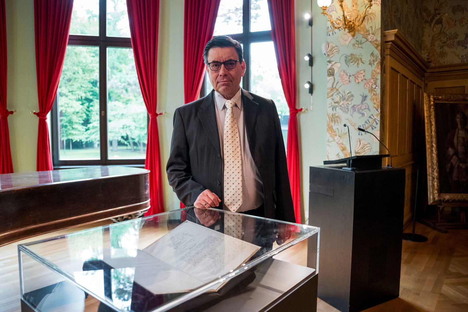 Der Chef des Richard-Wagner-Museums, Sven Friedrich.