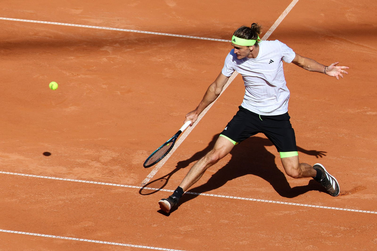 Alexander Zverev ist auch in Hamburg früh ausgeschieden.