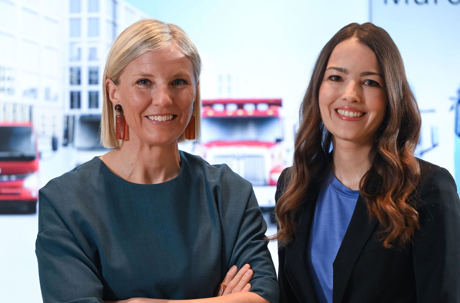 Sie führen Daimler Truck: Konzernchefin Karin Radström (l) und Finanzvorständin Eva Scherer. (Archivbild)