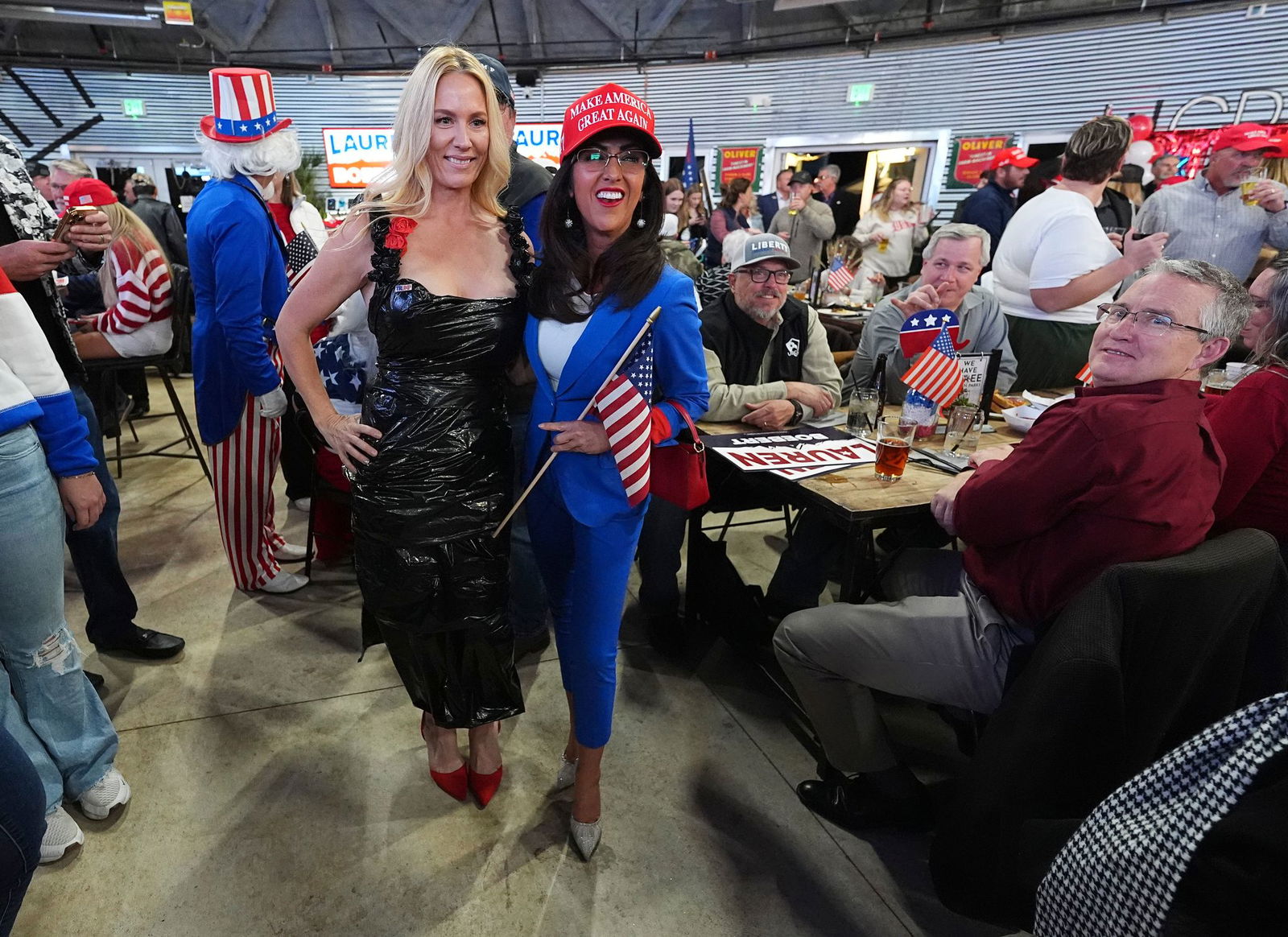 Die Kongressabgeordnete Boebert (rechts) ist für ihr aggressives Auftreten bekannt. (Archivbild)