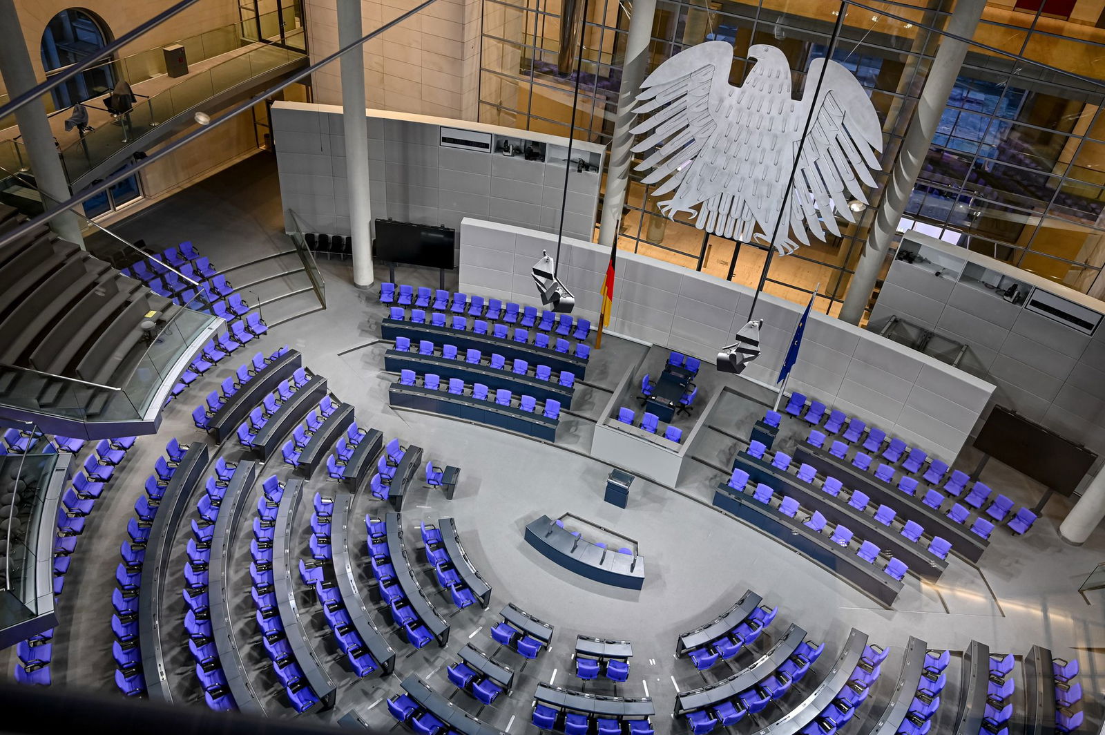 Keine schwarze Baskenmütze mehr? Der Linken-Abgeordnete scheiterte mit seinem Einspruch im Bundestag. (Symbolbild)