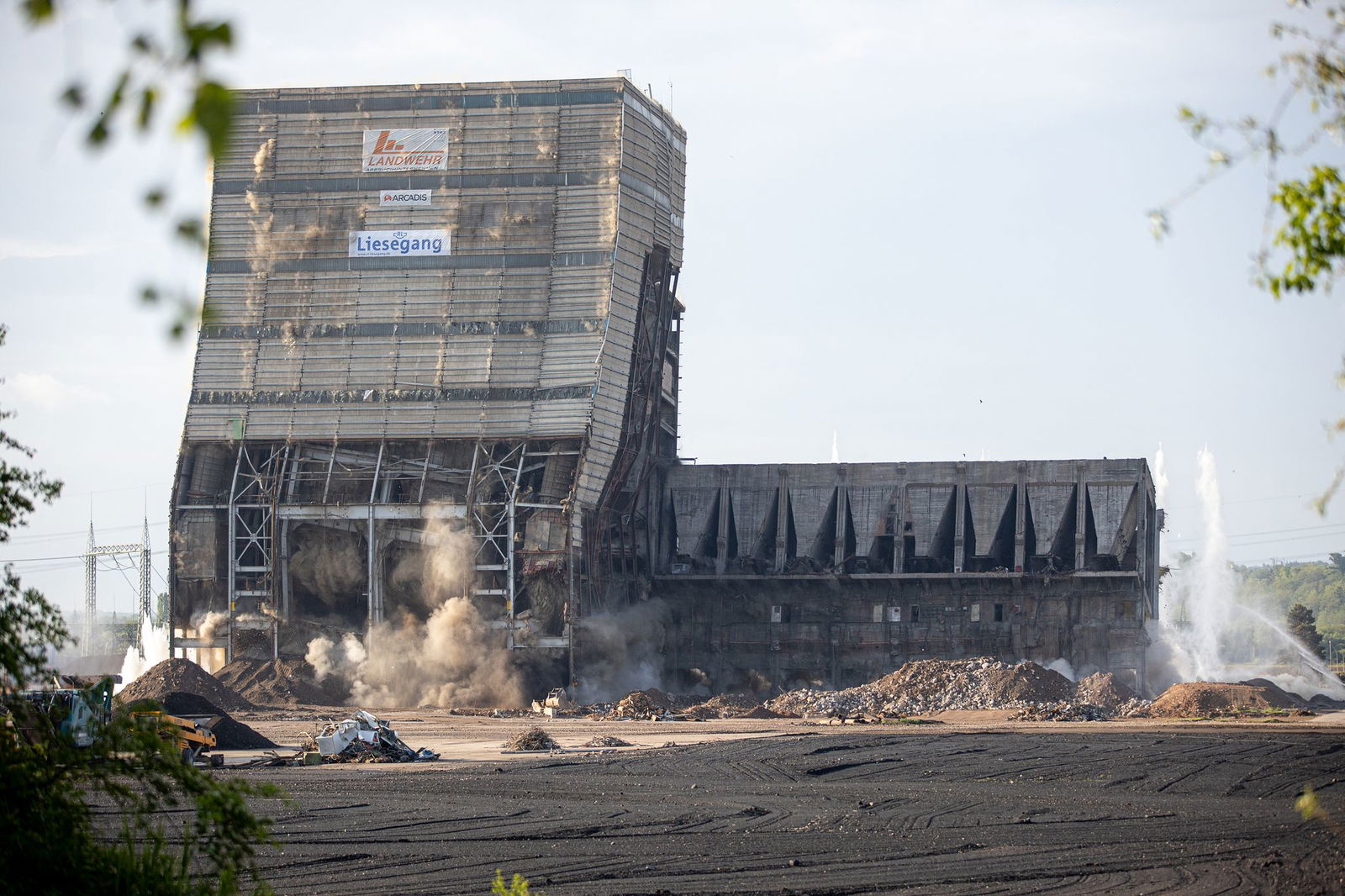 Das ehemalige Kraftwerk wird seit Anfang 2023 rückgebaut. Es war Ende 2017 endgültig stillgelegt worden.