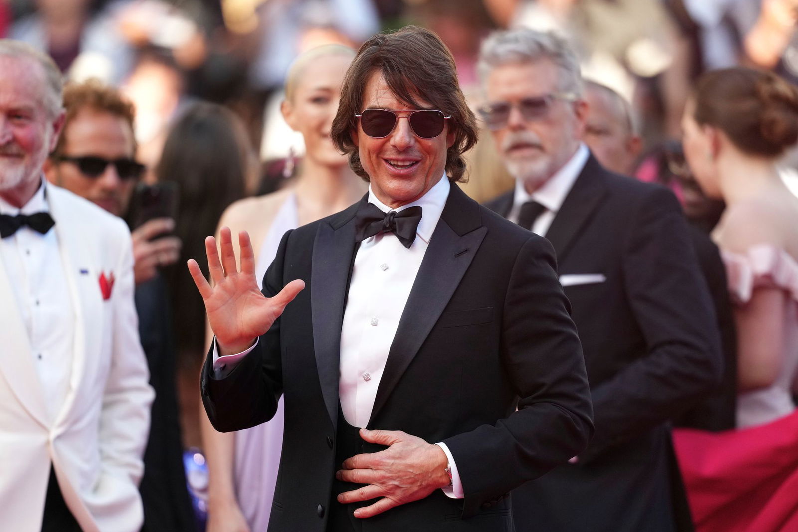 Am roten Teppich wurde Tom Cruise von Fans umringt. (Archivbild)