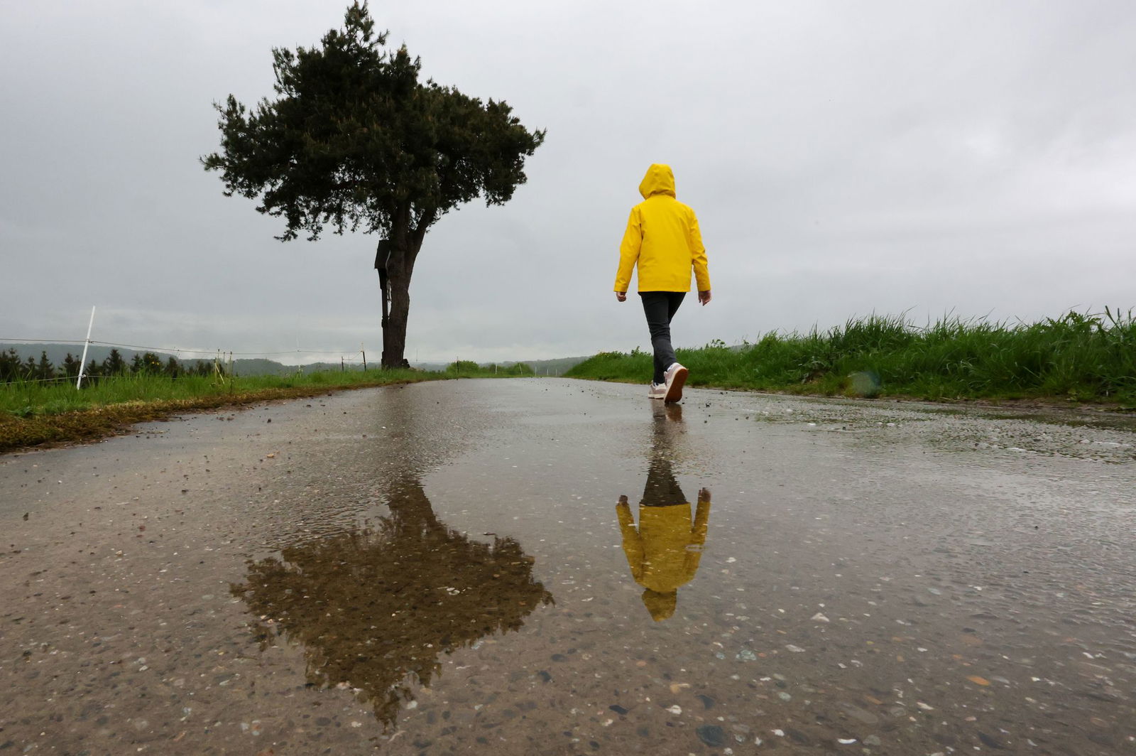 Wolken und Regen im Süden von Baden-Württemberg. (Symbolfoto)