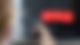 Das Netflix-Logo auf einem TV-Bildschirm