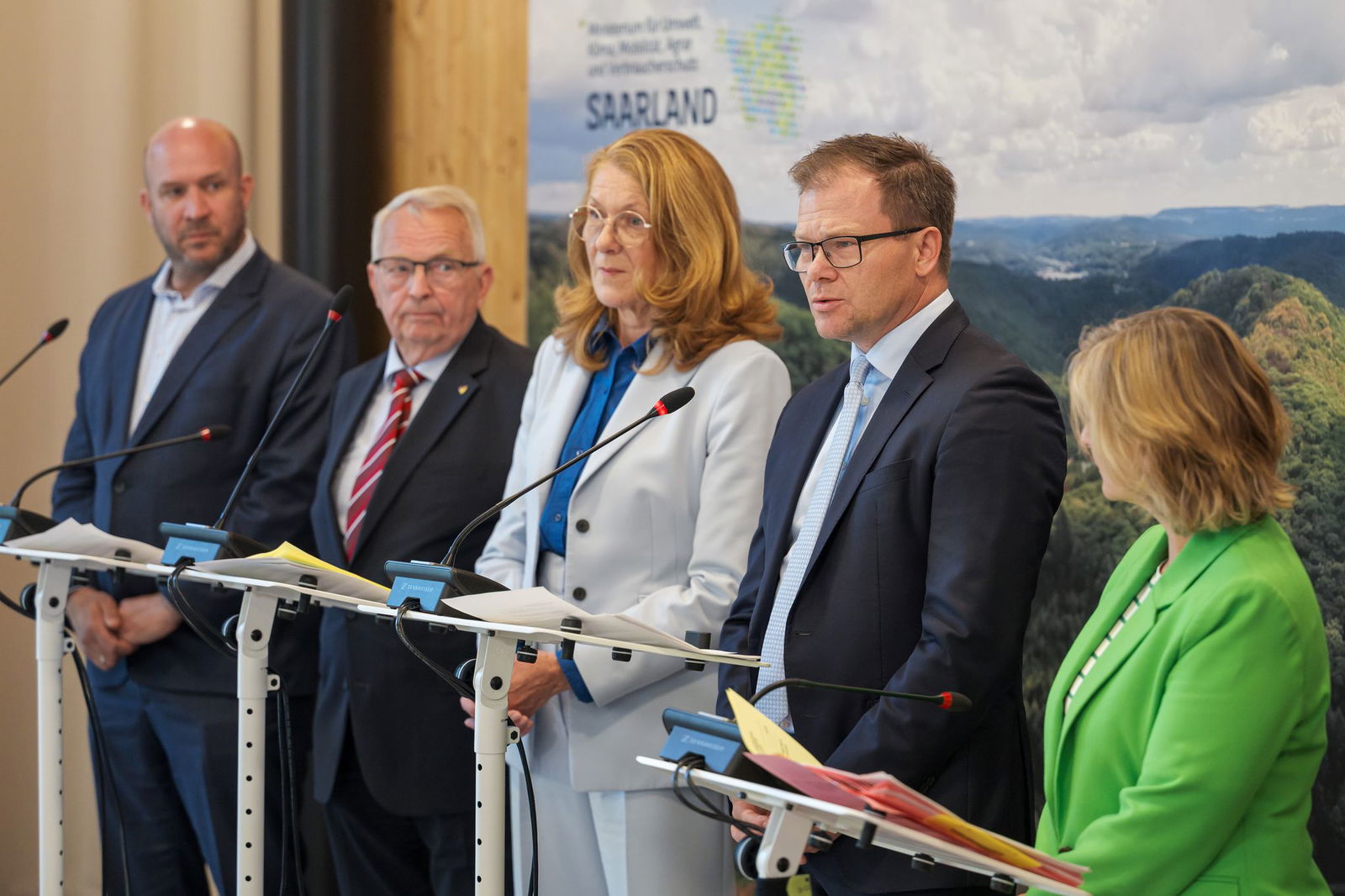 Die Minister sind sich beim Thema Elementarversicherung einig.