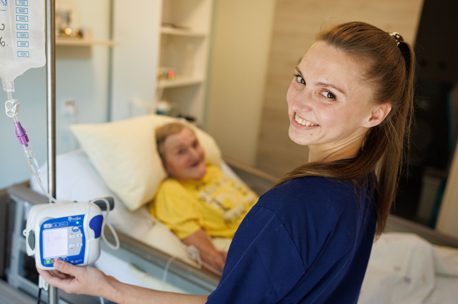 Pflege, die verbindet – Werde Teil des FPZ-Teams