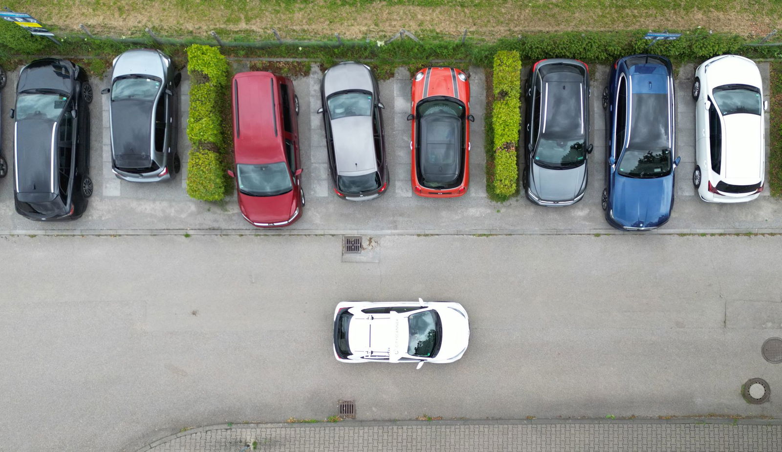 Auch mit Scan-Fahrzeugen kann man Parksündern zu Leibe rücken. (Archivbild)