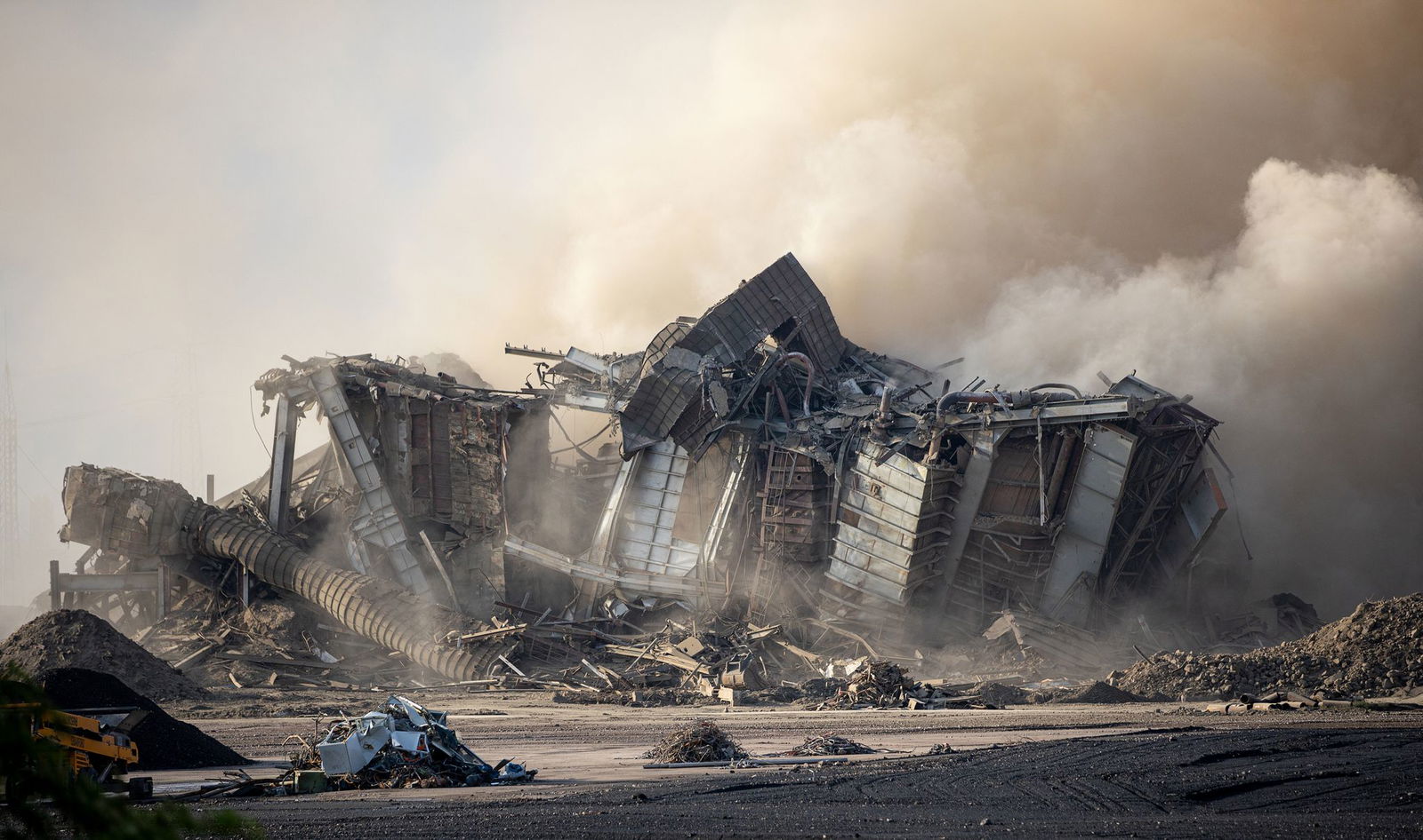 Für die Aktion waren zuvor rund 300 Kilogramm Sprengstoff verbaut worden. 