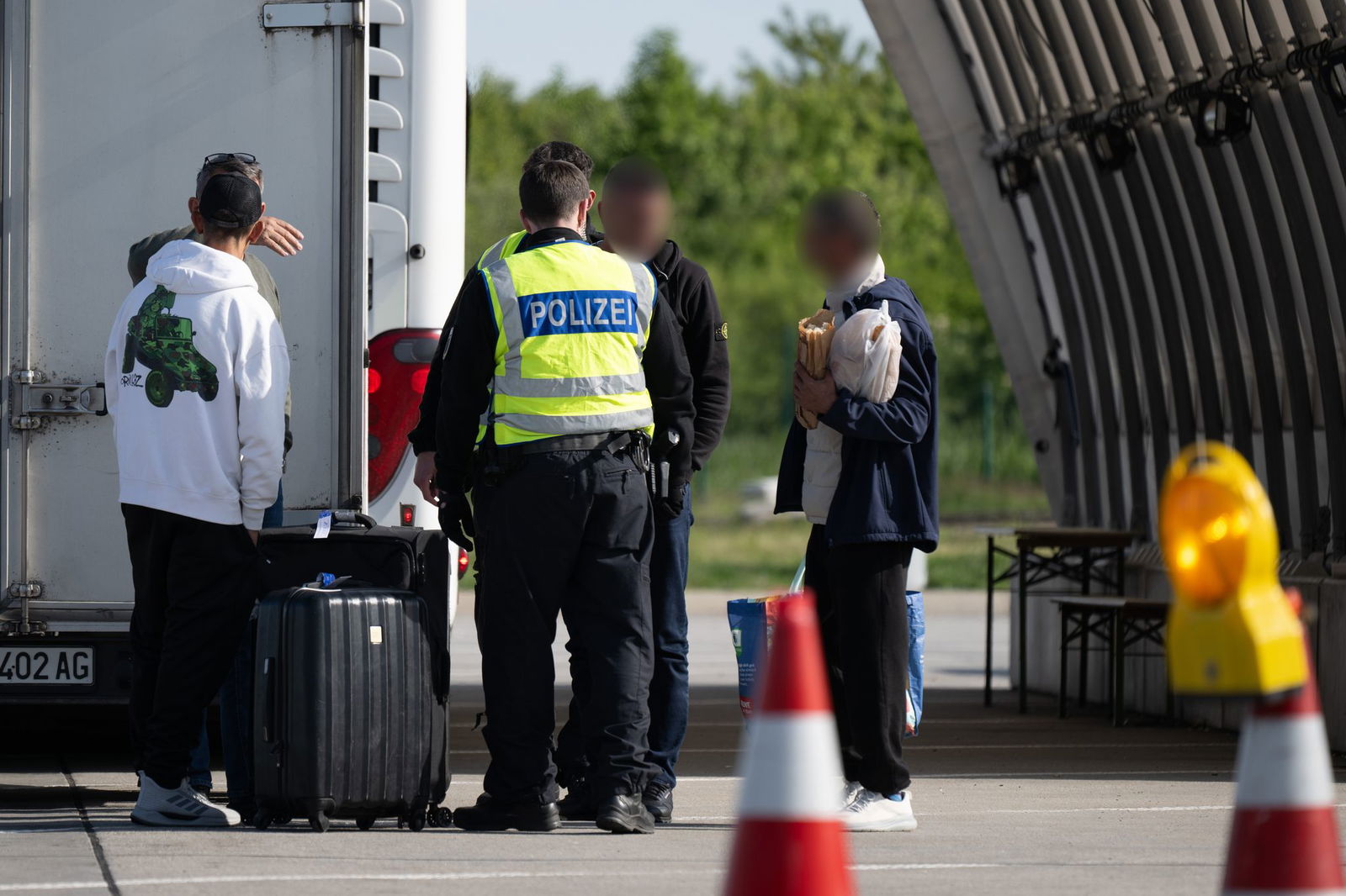 In den Ländern laufen teils verstärkte Kontrollen an.