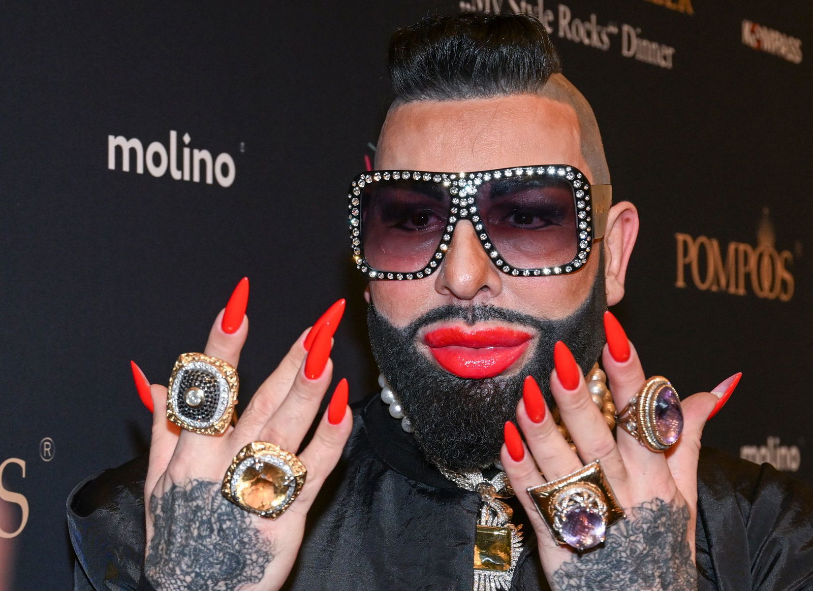 Harald Glööckler ist als schillernder Modemacher bekannt. (Archivbild)