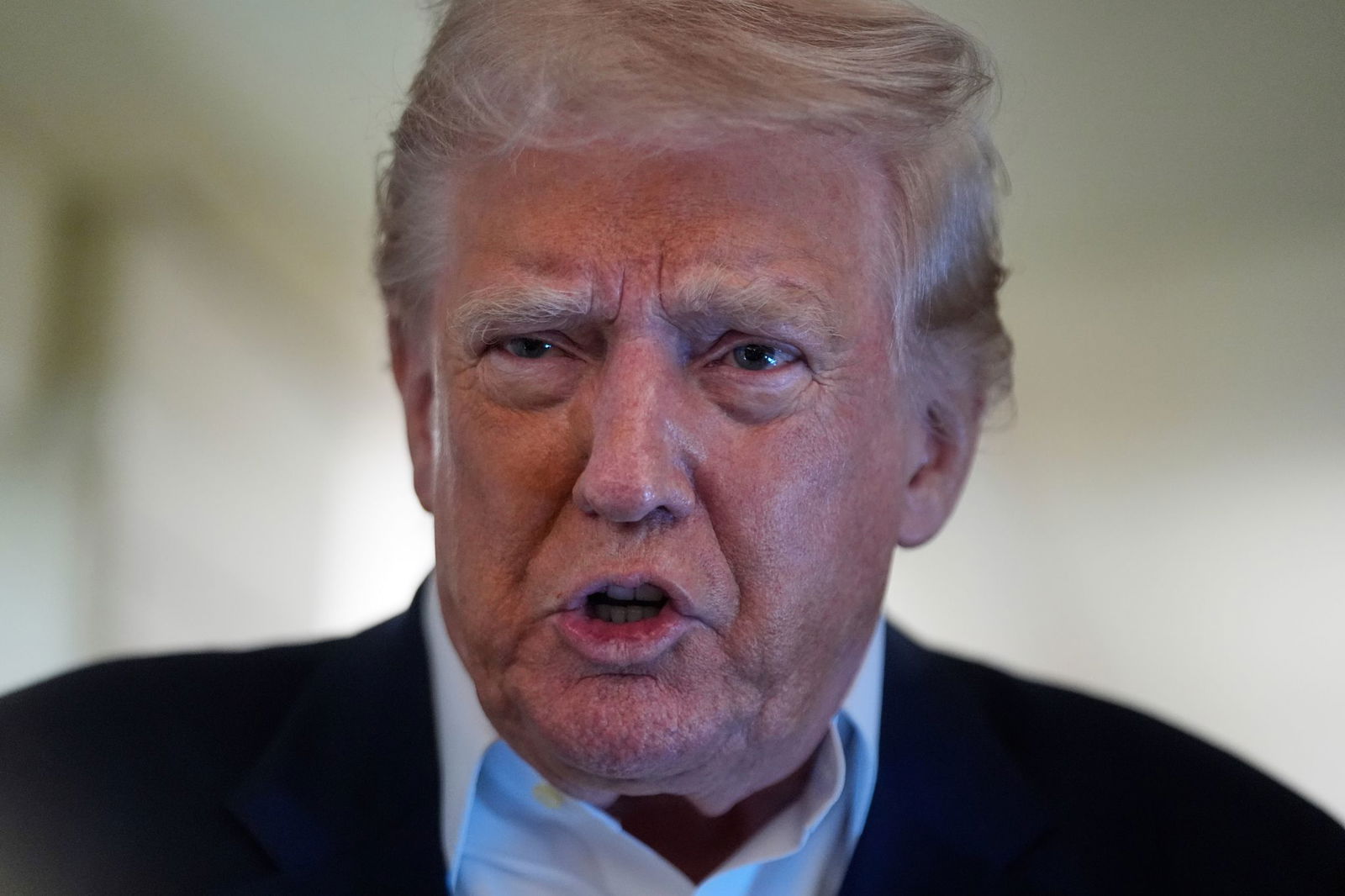 Donald Trump möchte die Haftanstalt wieder öffnen und setzt auf die Symbolkraft des weltberühmten Knastes. 