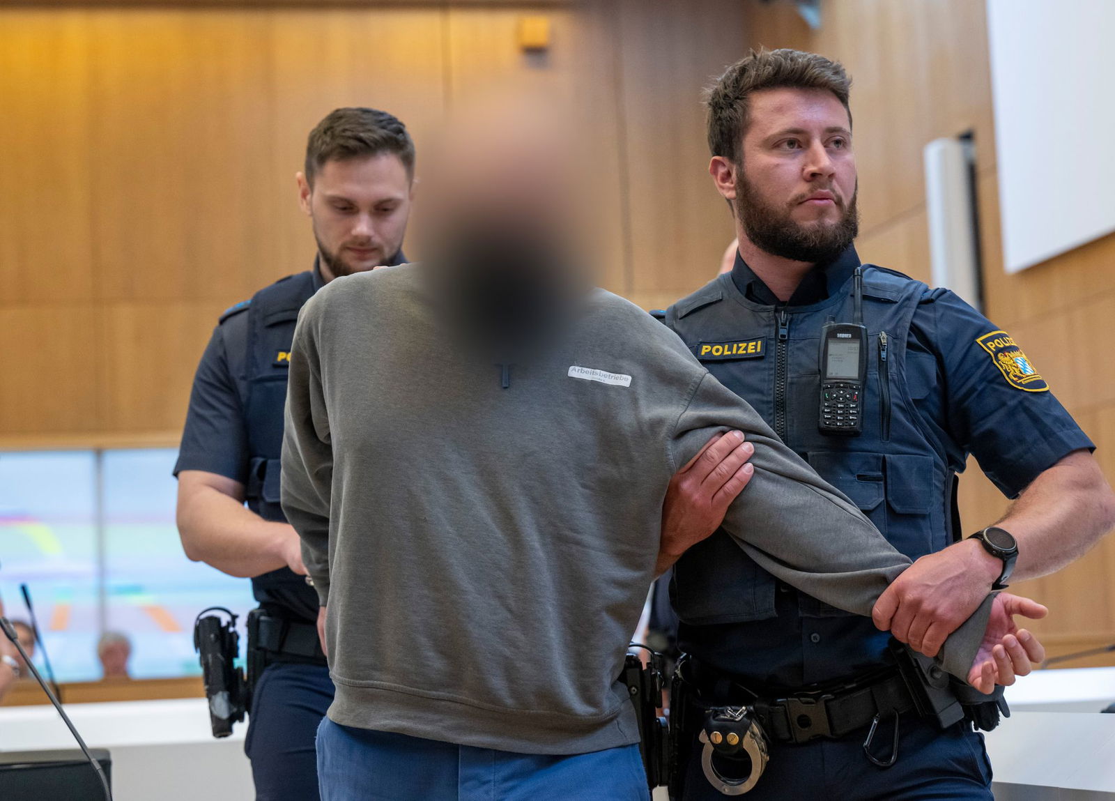 Der mutmaßliche Kopf des Trios soll auch in der Ukraine gekämpft haben.