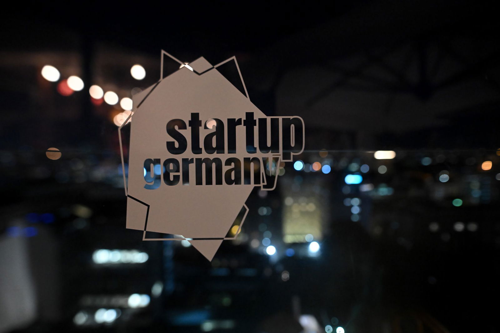 Die Szene der Gründer und Jungunternehmer benötigt ein Gesicht und einen Netzwerker aus der Praxis, begründet die Oppositionsfraktion ihren Vorschlag. (Symbolbild)