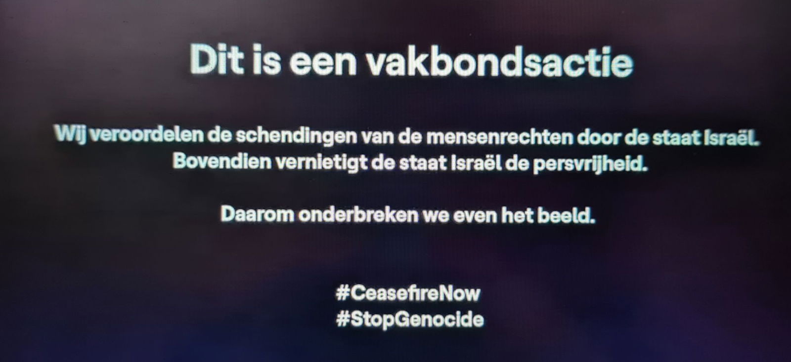 Dieses Videostandbild zeigt zu Beginn der Fernsehübertragung des zweiten Halbfinales des Eurovision Song Contest 2024 in Malmö eine Botschaft der Gewerkschaften des flämischen öffentlich-rechtlichen Rundfunks VRT.