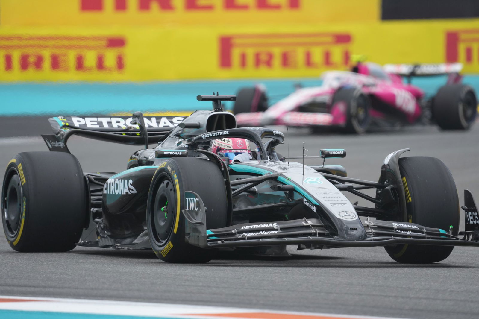 Kimi Antonelli düpiert die Konkurrenz in Miami.