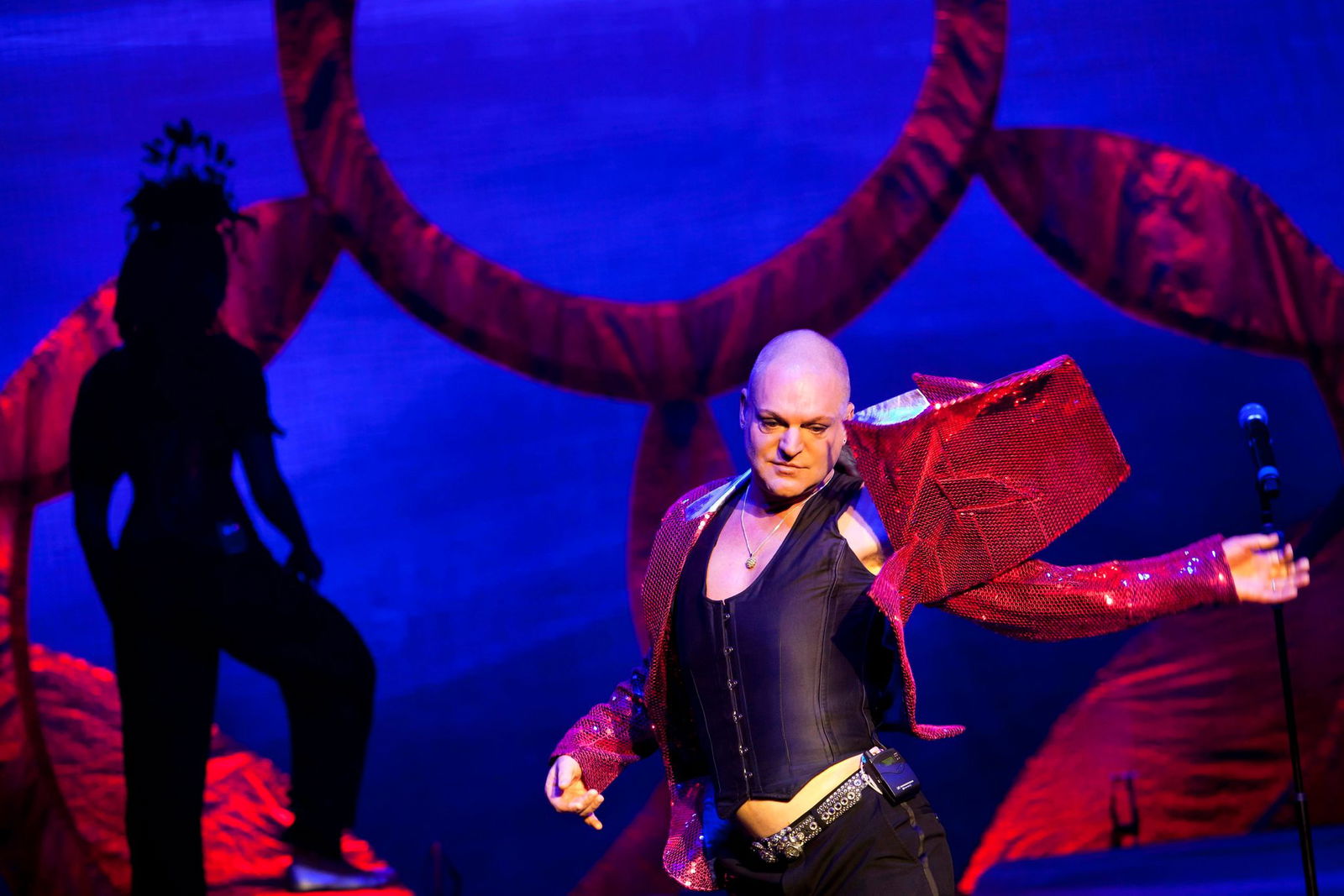 Im Juni kommt Andy Bell für sechs Solokonzerte nach Deutschland. (Archivbild)