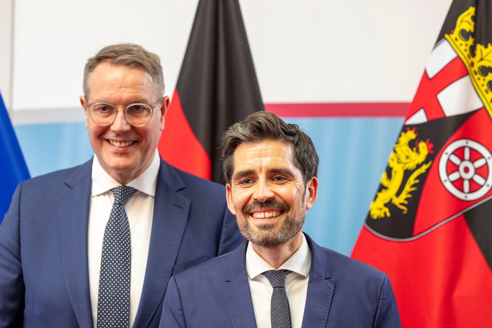 Mit der Vereidigung des neuen Bildungsministers Sven Teuber (SPD) beginnt am Mittwoch die zweitägige Landtagssitzung. (Archivbild)