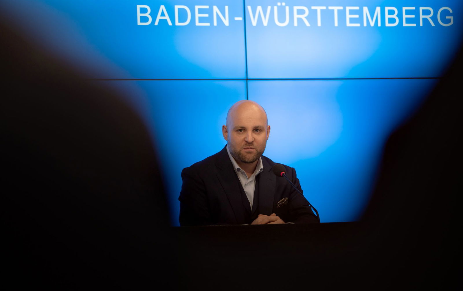 Frohnmaier gilt als enger Vertrauter von Alice Weidel.