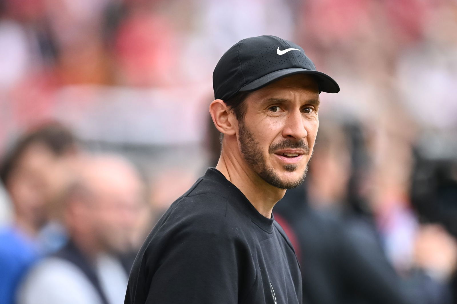 SC-Coach Schuster wird bald den Freiburger Neuzugang Suzuki trainieren.