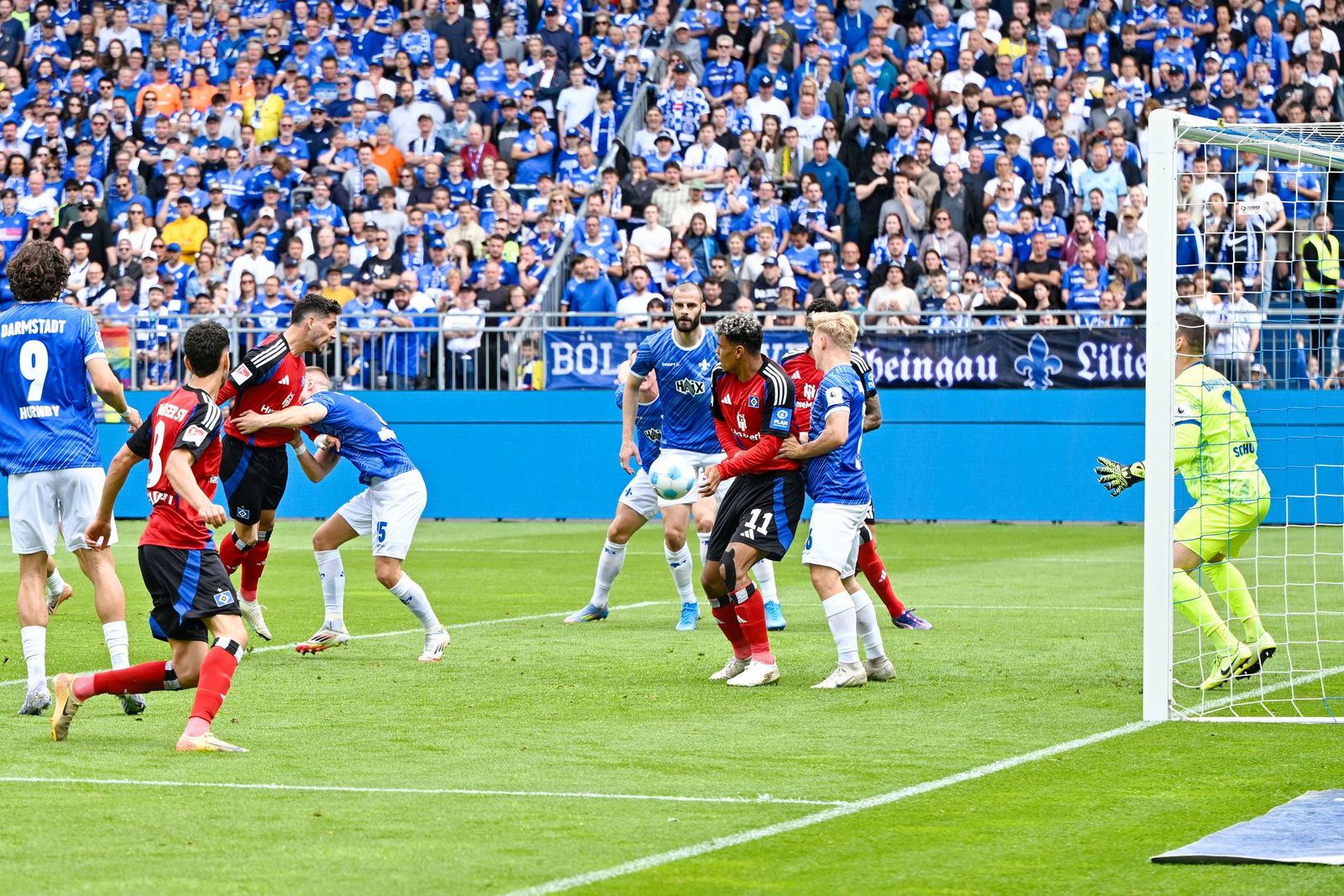 Traf zur HSV-Führung: Ludovit Reis.