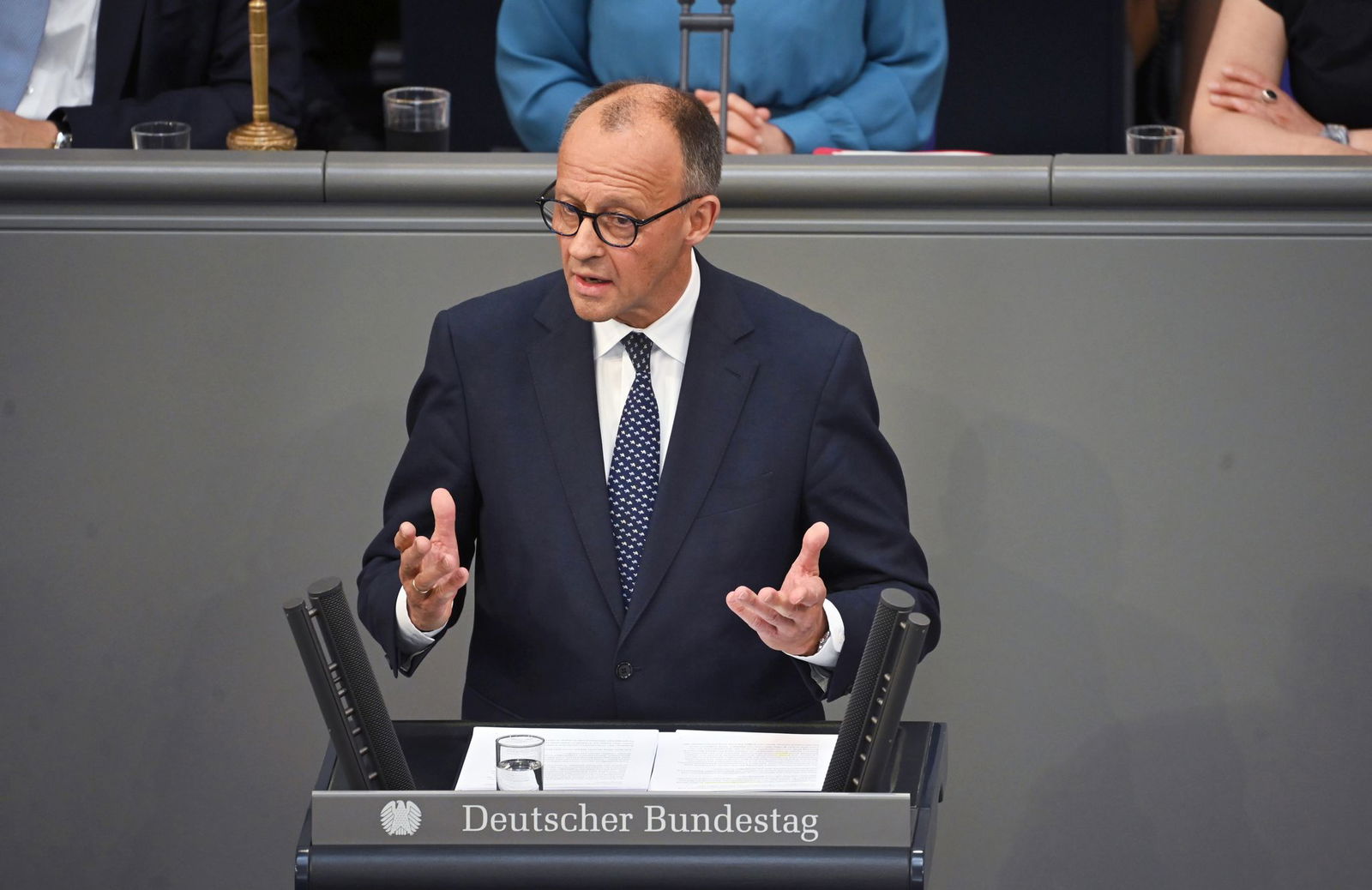 Merz verspricht in seiner ersten Regierungserklärung unter anderem «Wohlstand für alle".