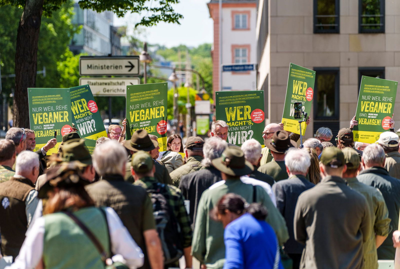 «FuchsTeufelsWild» ist der Landesjagdverband über die im Landtag diskutierte Gesetzesnovelle.