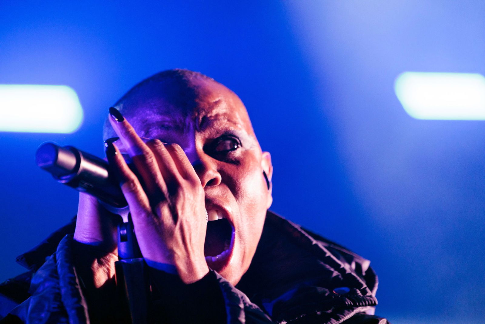 Frontfrau Skin ist für ihre kraftvolle Bühnenperformance bekannt - wie für ihre falsettartige Stimme. (Archivbild)