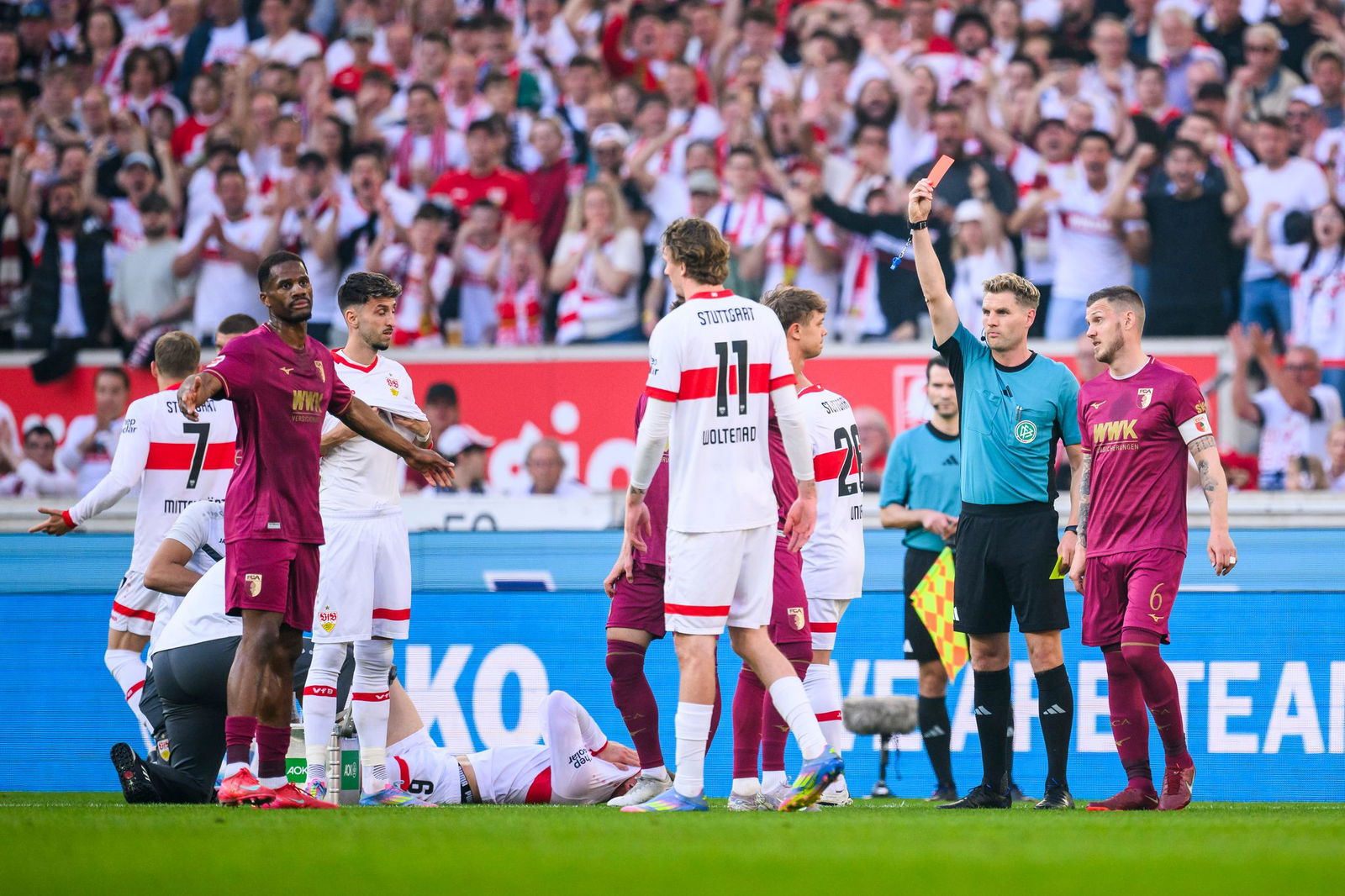 Samuel Essende sah im Spiel beim VfB Stuttgart die Rote Karte.