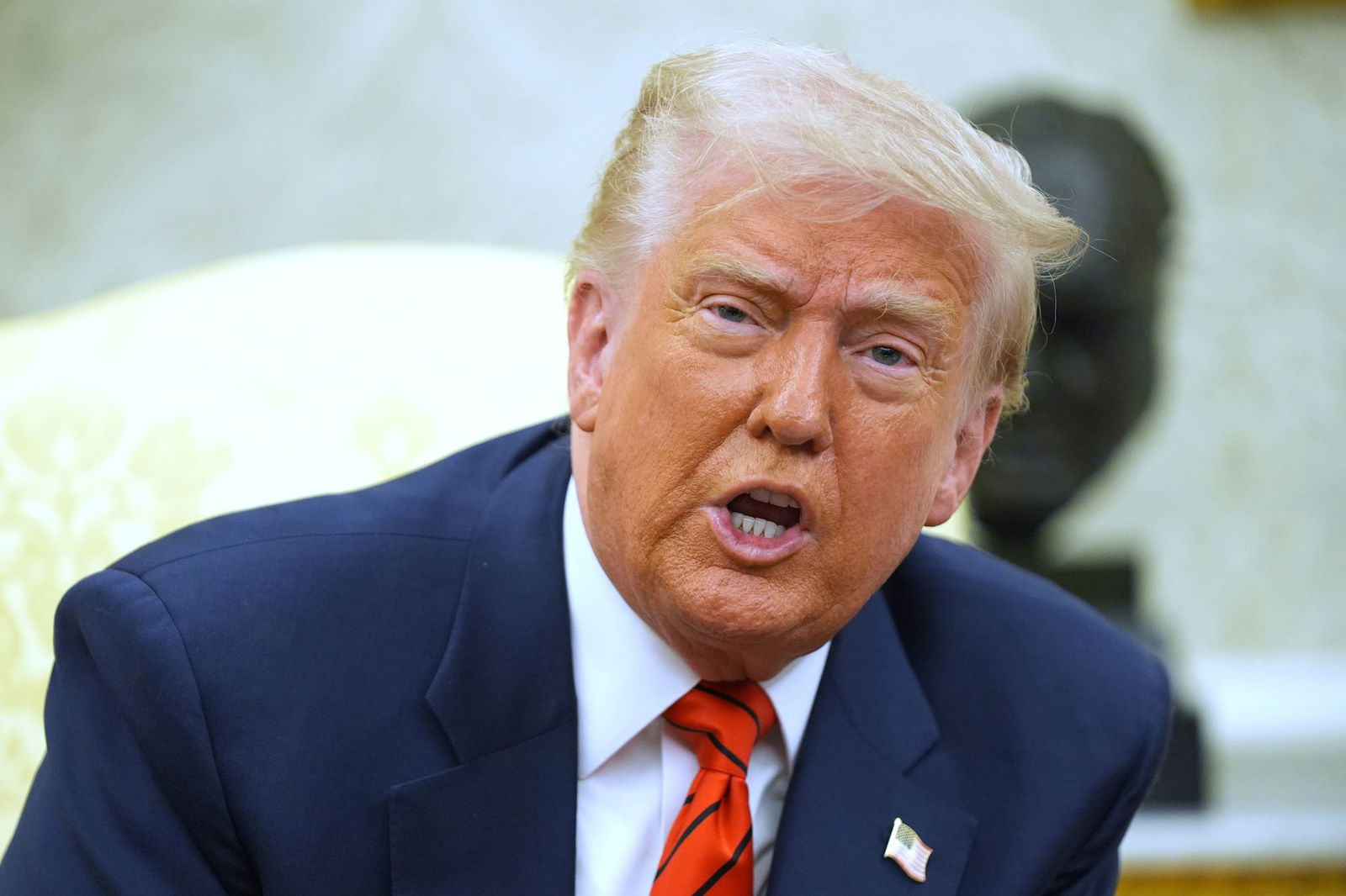 Trump verkündet die Kapitulation der Huthi gegenüber den USA.