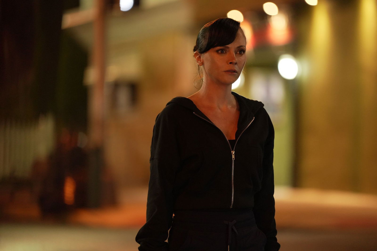 Christina Ricci als Alice in einer Szene des Films «Guns Up».