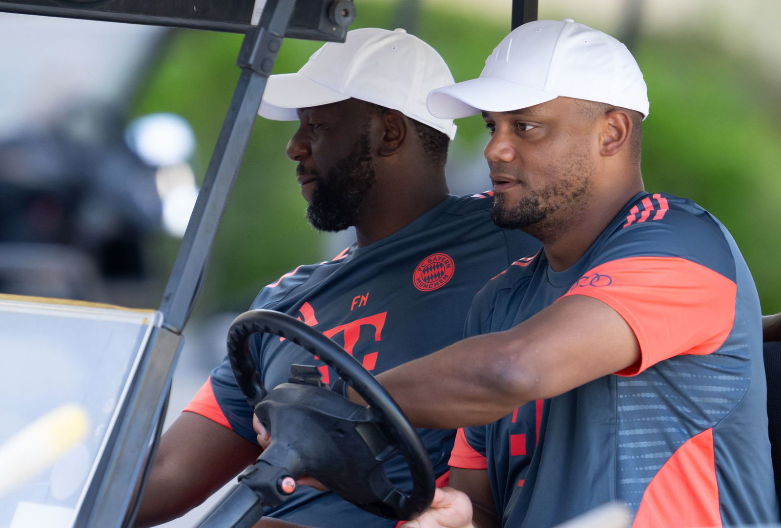 Vincent Kompany hat das Bayern-Steuer bei der Club-WM fest im Griff.