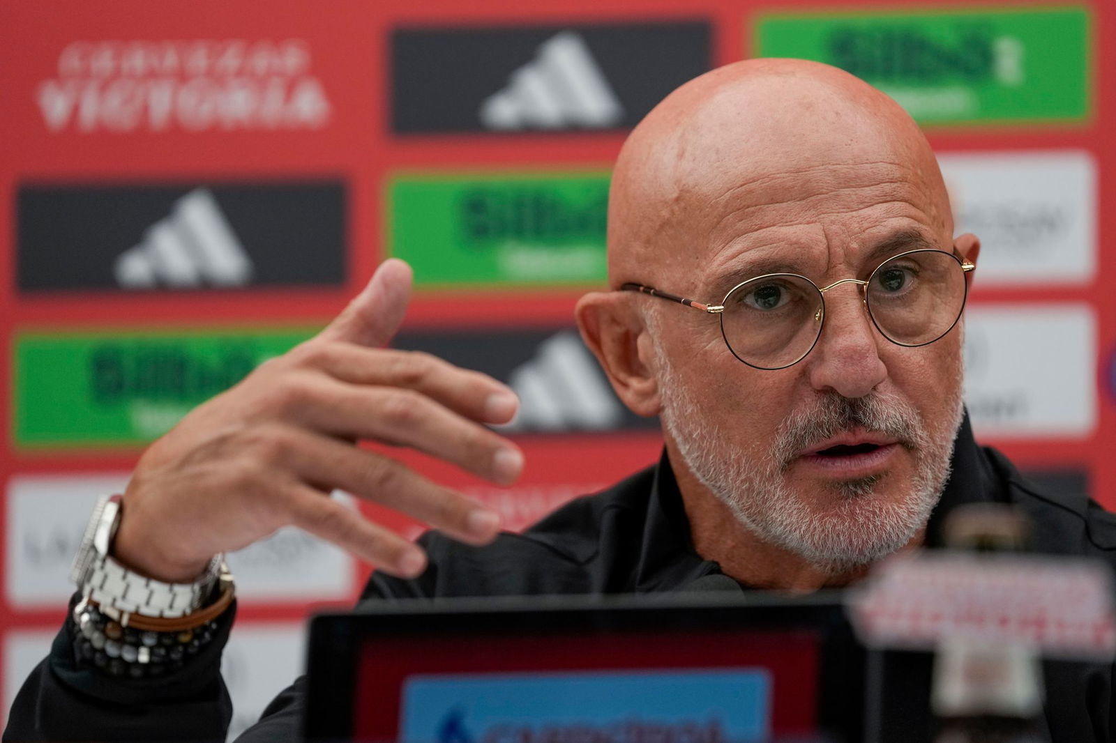 Luis de la Fuente und seine Spanier treffen am Abend auf Frankreich.