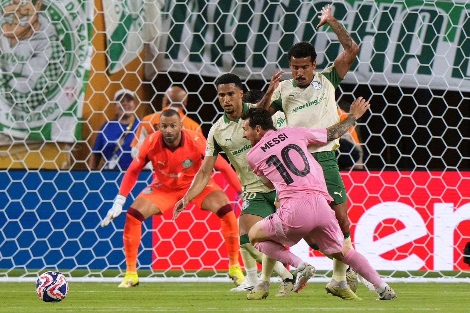 Blieb trotz vieler Chancen ohne Tor: Lionel Messi.