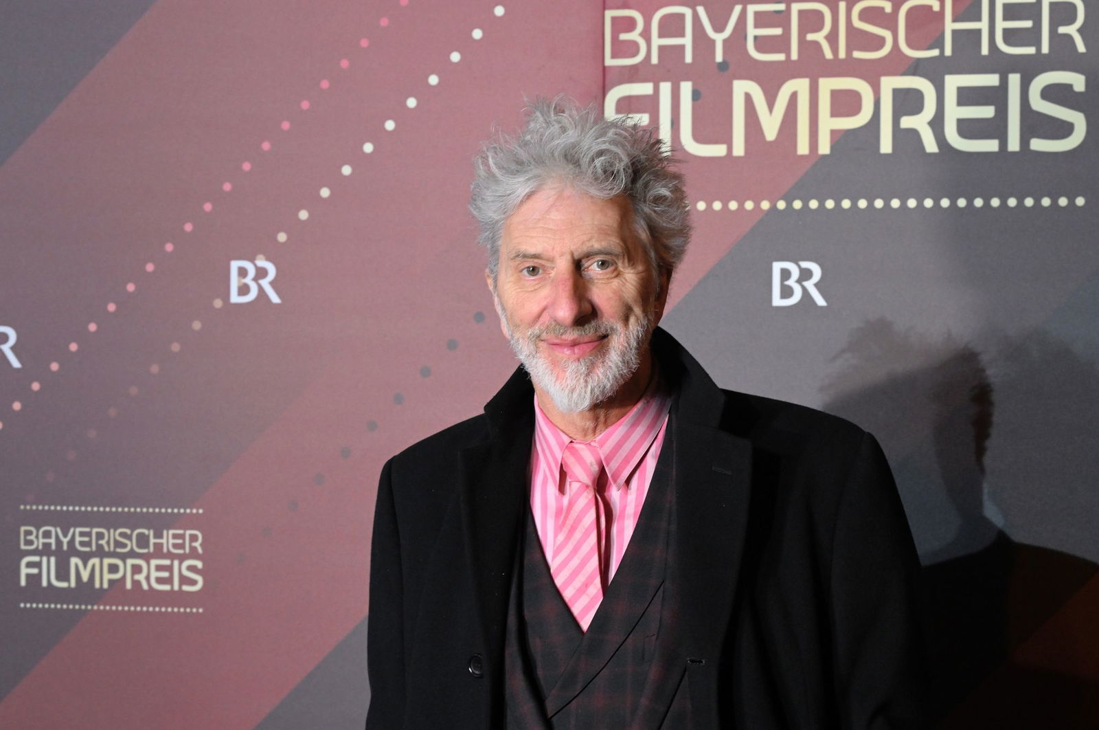 Schauspieler Rufus Beck wundert sich über manch eine Rollen-Besetzung. (Archivbild)