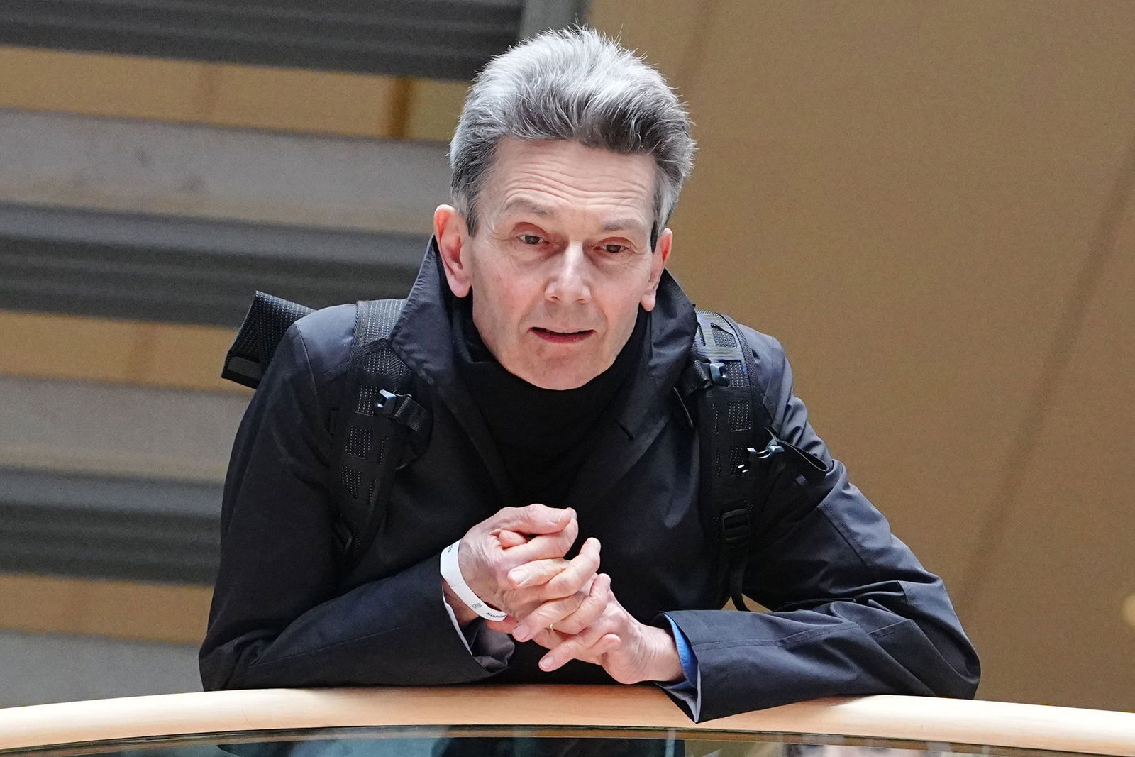 Der frühere SPD-Fraktionschef Rolf Mützenich ist einer der prominentesten Unterzeichner des Papiers. (Archivbild)