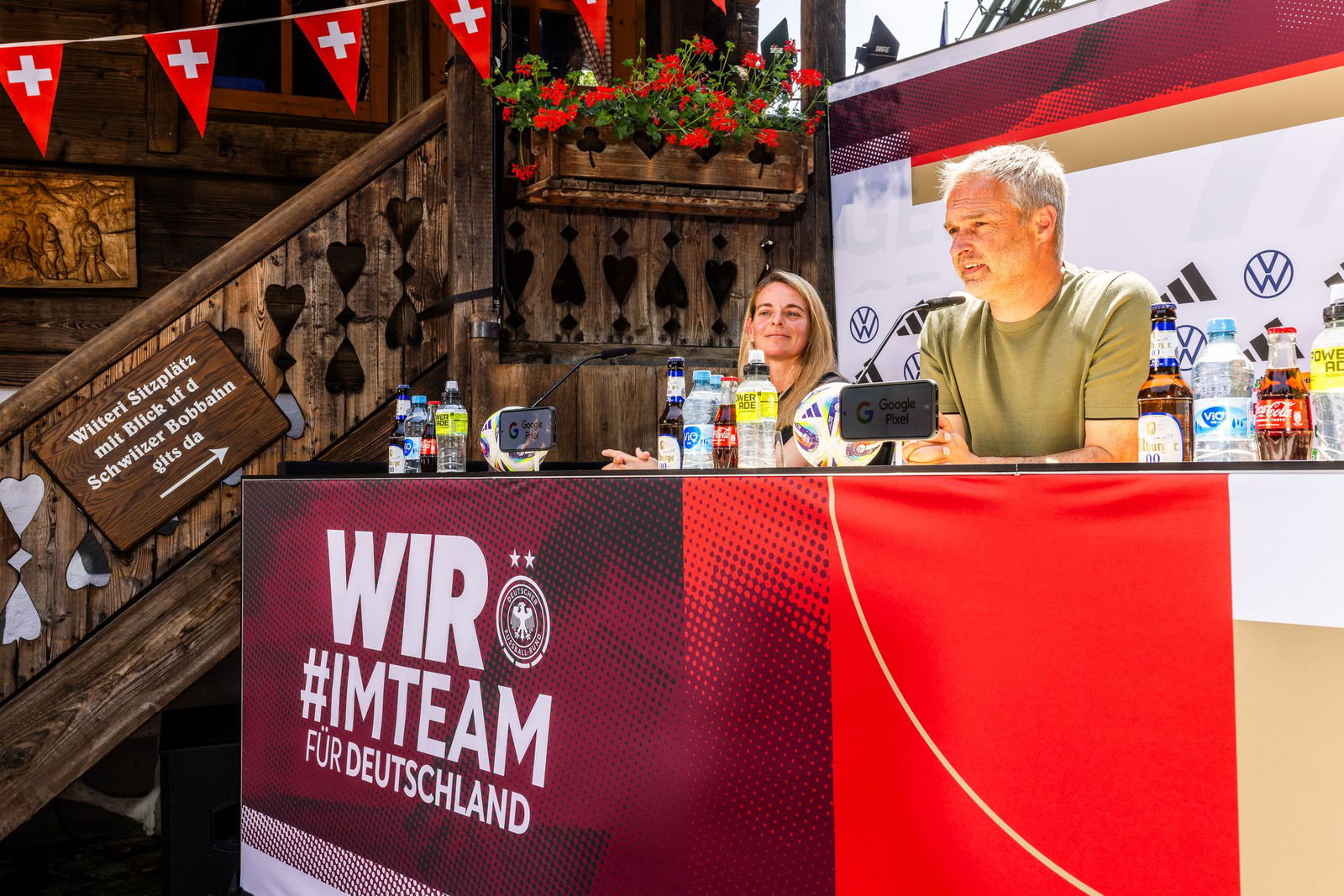 Bundestrainer Christian Wück gab seinen EM-Kader im Europapark Rust bekannt.